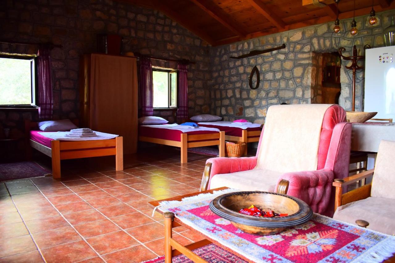 Rent House Orahovo Villa Virpazar Buitenkant foto